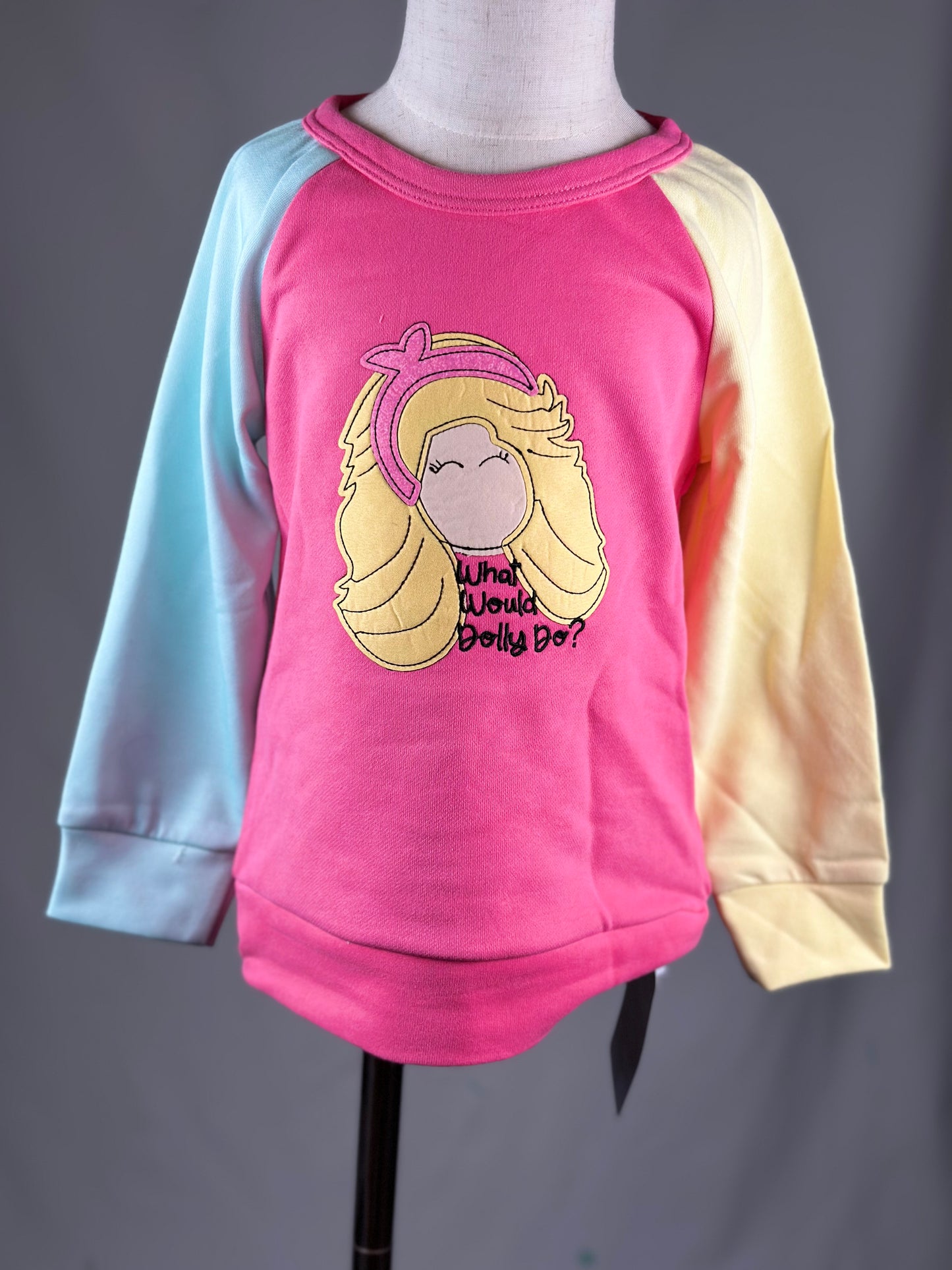 RTS - What Would Dolly Do Pullover