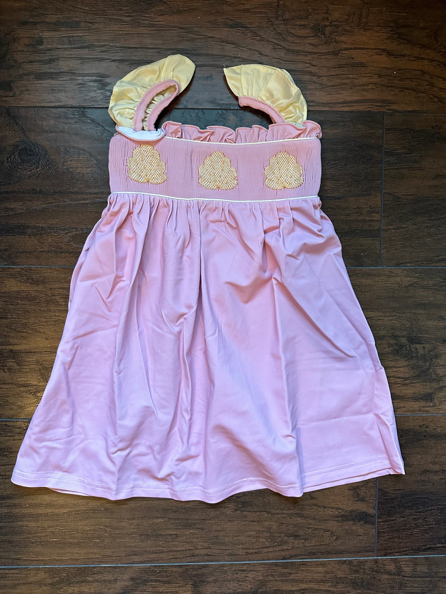 RTS - Girls Seashell Smocked Dress 3T